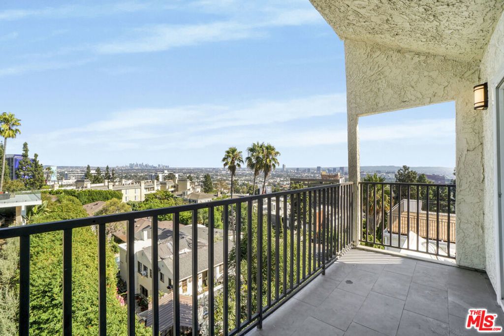 1230 Horn Avenue # 605, West Hollywood