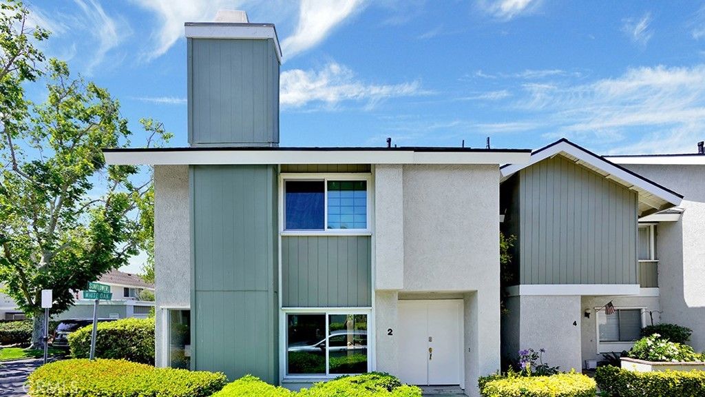 2 Sunflower, Irvine