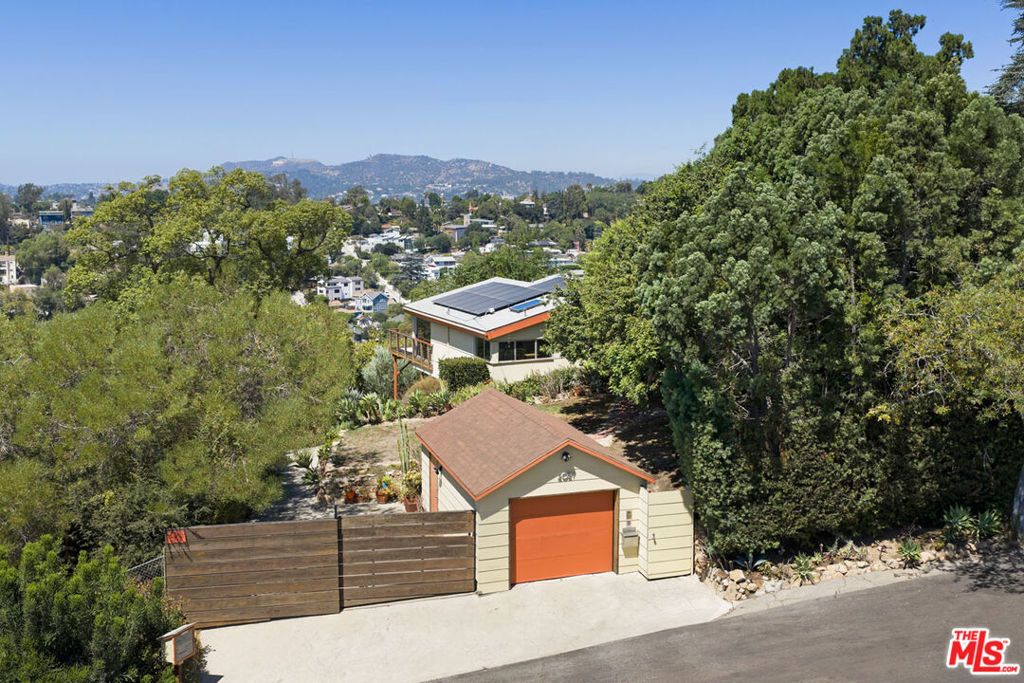 2021 Park Drive, Los Angeles