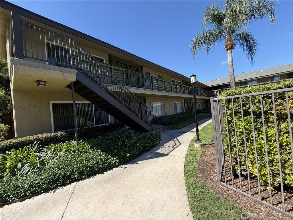 1430 W Lambert Road # 382, La Habra