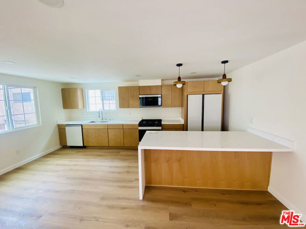 1000 S Sherbourne Drive # 1010, Los Angeles