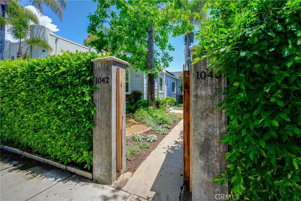 1040 Havenhurst Drive # B, Los Angeles
