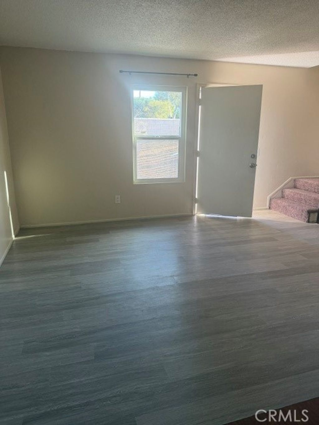 1245 W 10, Corona