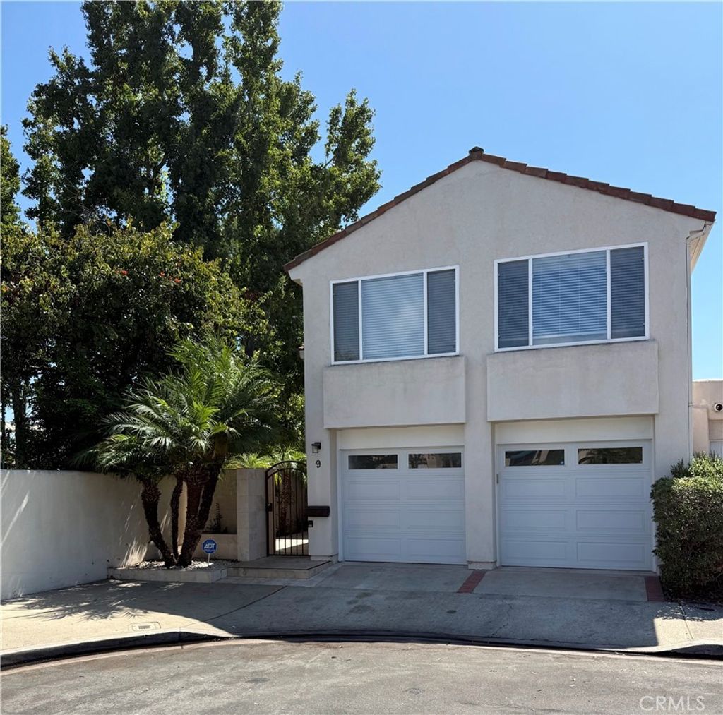 9 Mandrake, Irvine