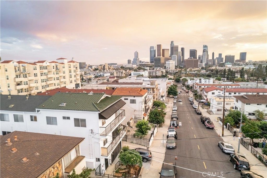 936 Centennial # 4, Los Angeles