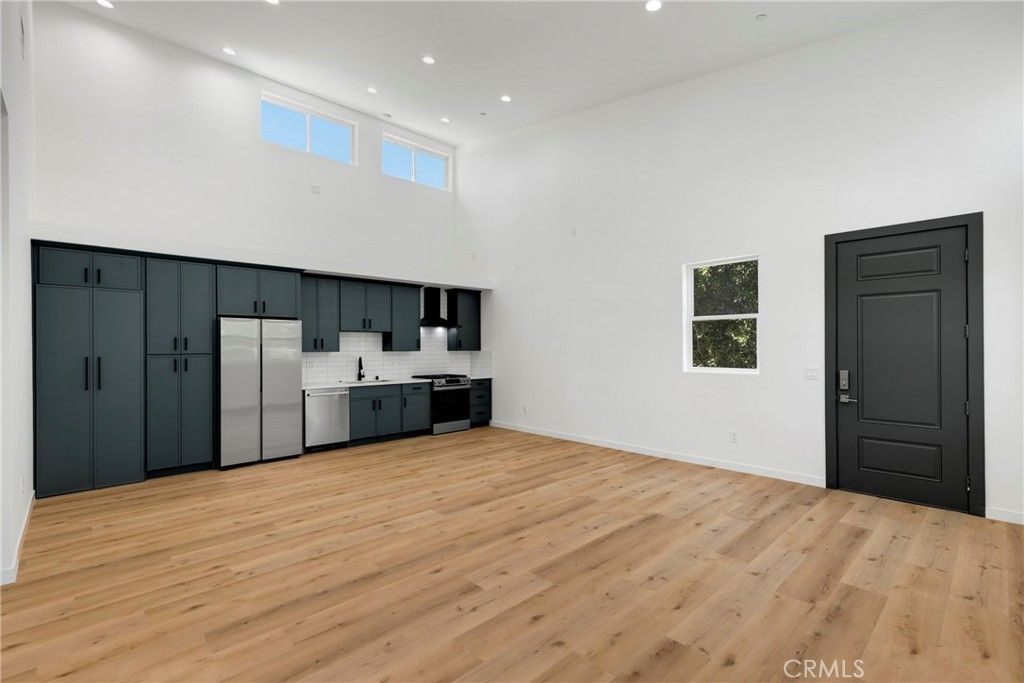 22920 Califa # C, Woodland Hills