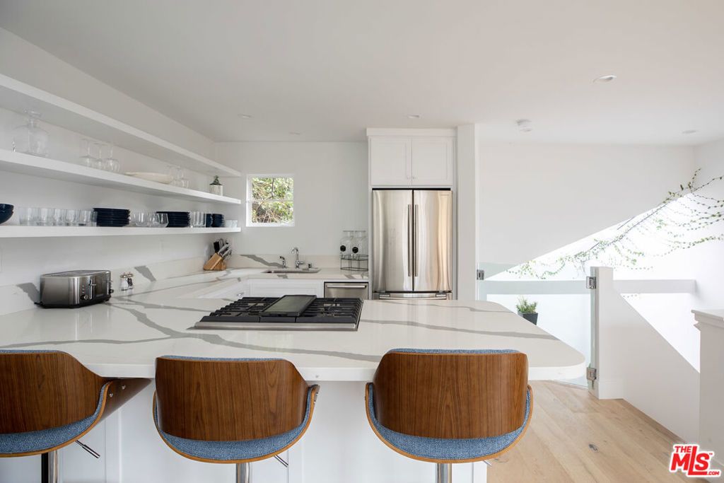 29233 Heathercliff Road # 3, Malibu