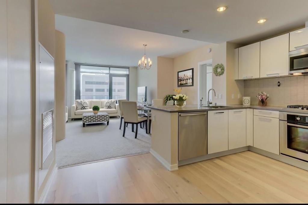1 Hawthorne Street # 14c, San Francisco