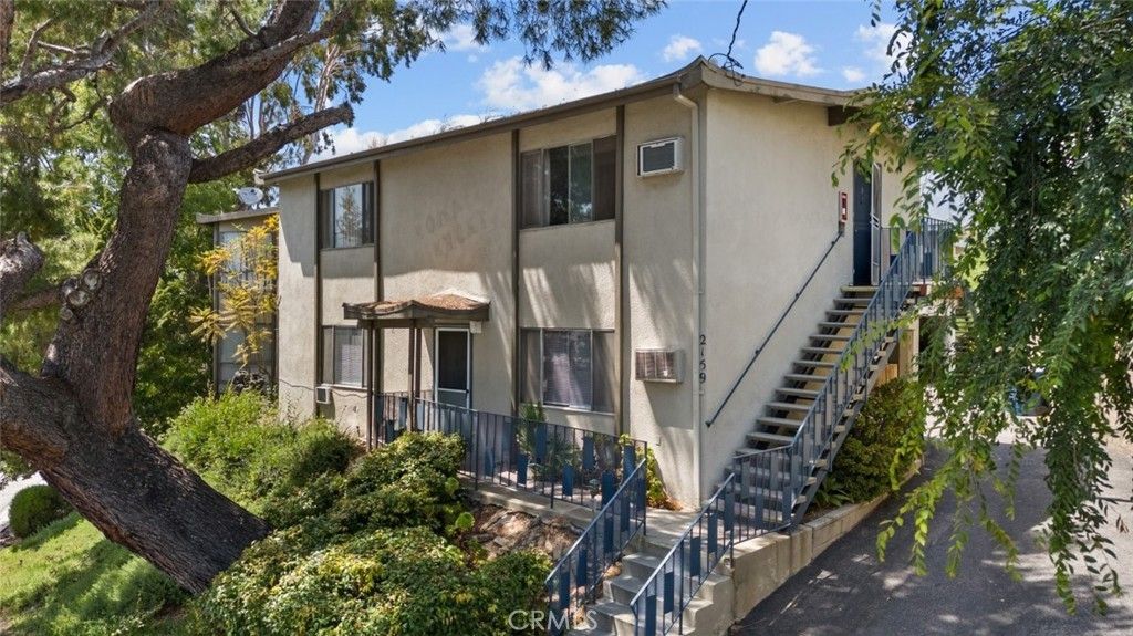 2159 La Canada Crest Drive # 1, La Canada Flintridge