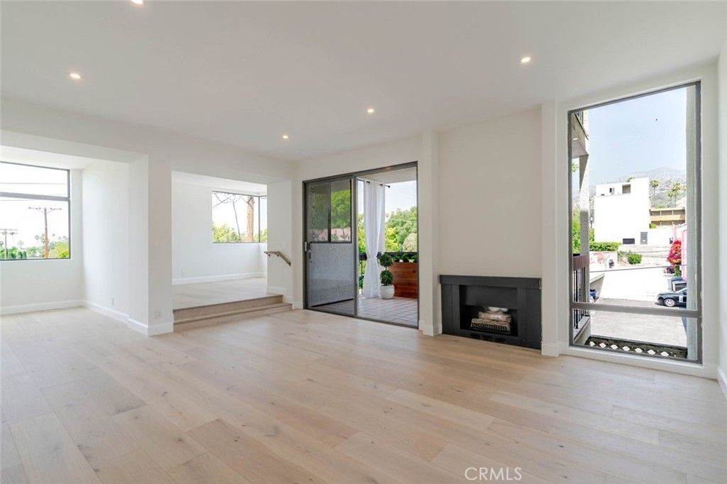 1305 N Columbus # 208, Glendale