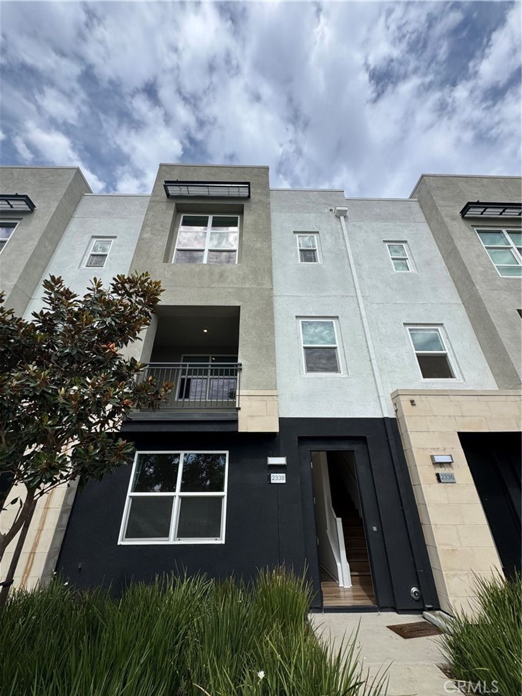 2338 Synergy, Irvine