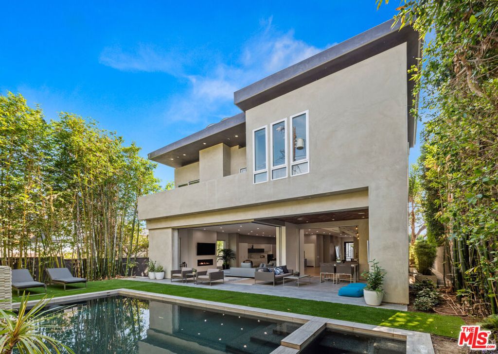 6617 Lindenhurst Avenue, Los Angeles