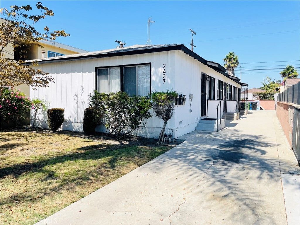 2437 Exposition Place # 3, Los Angeles