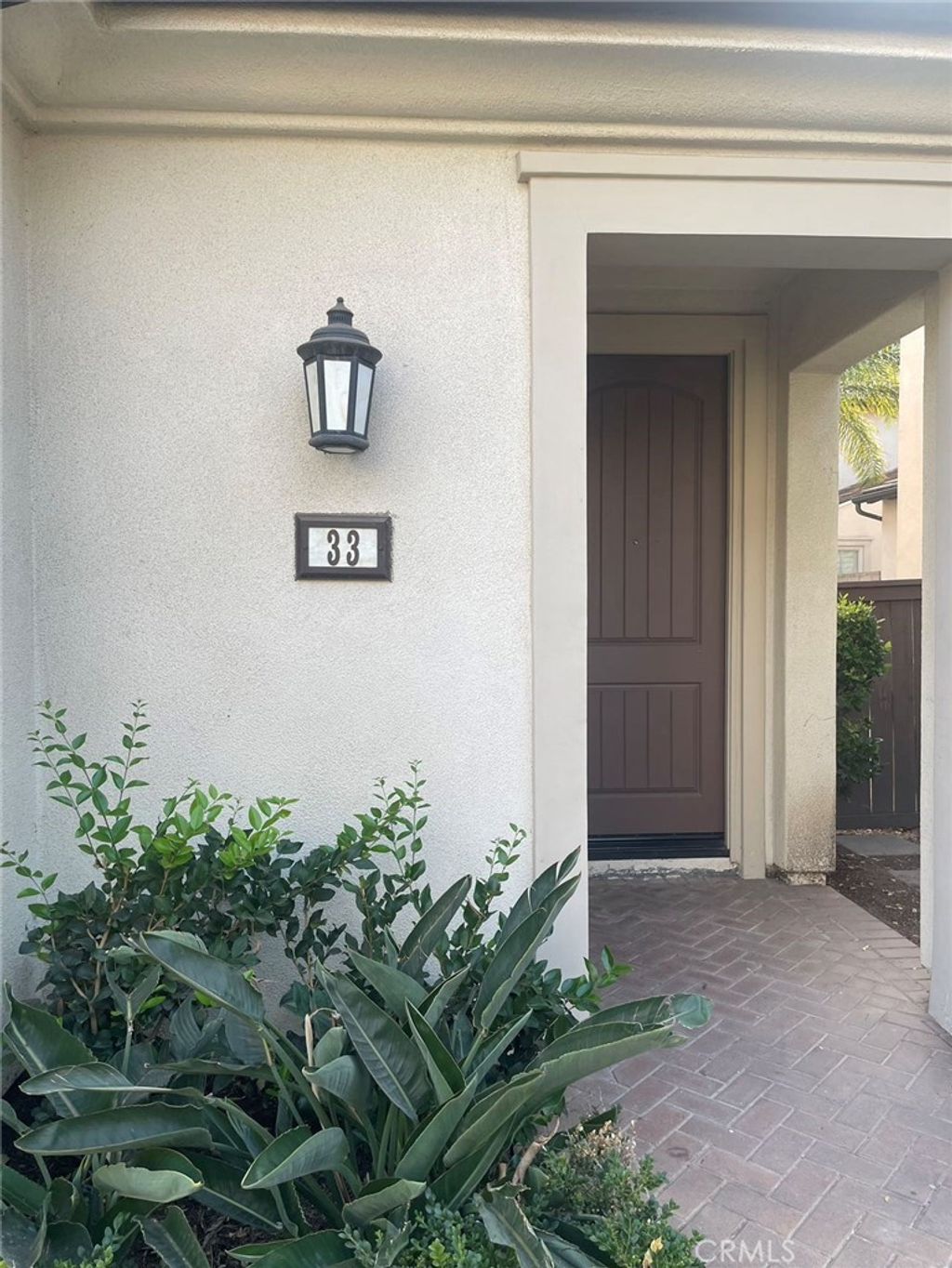 33 Sable, Irvine