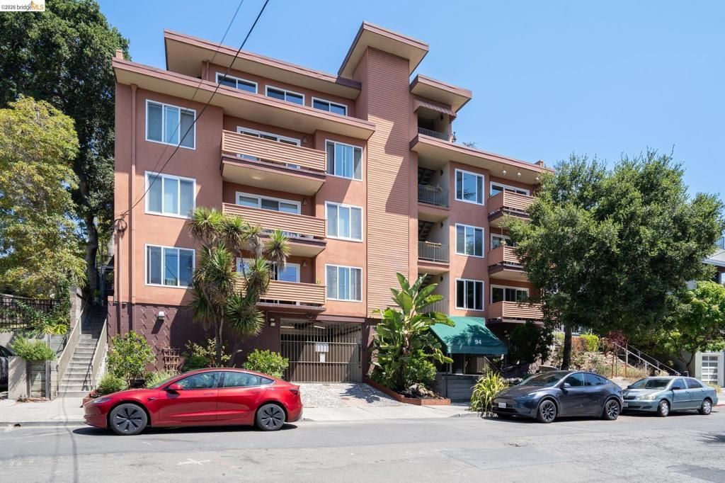 94 Bayo Vista Ave, Oakland
