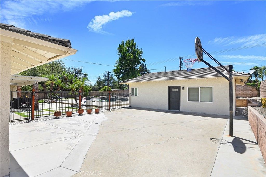 1913 N Vallejo Way # B, Upland