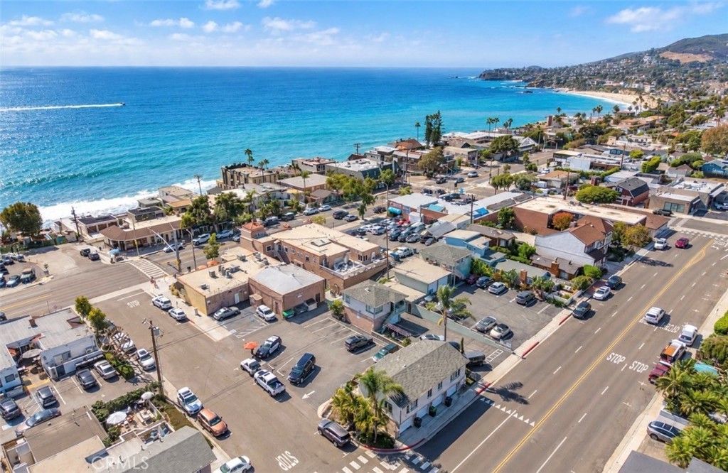 976 S Coast Highway # A, Laguna Beach