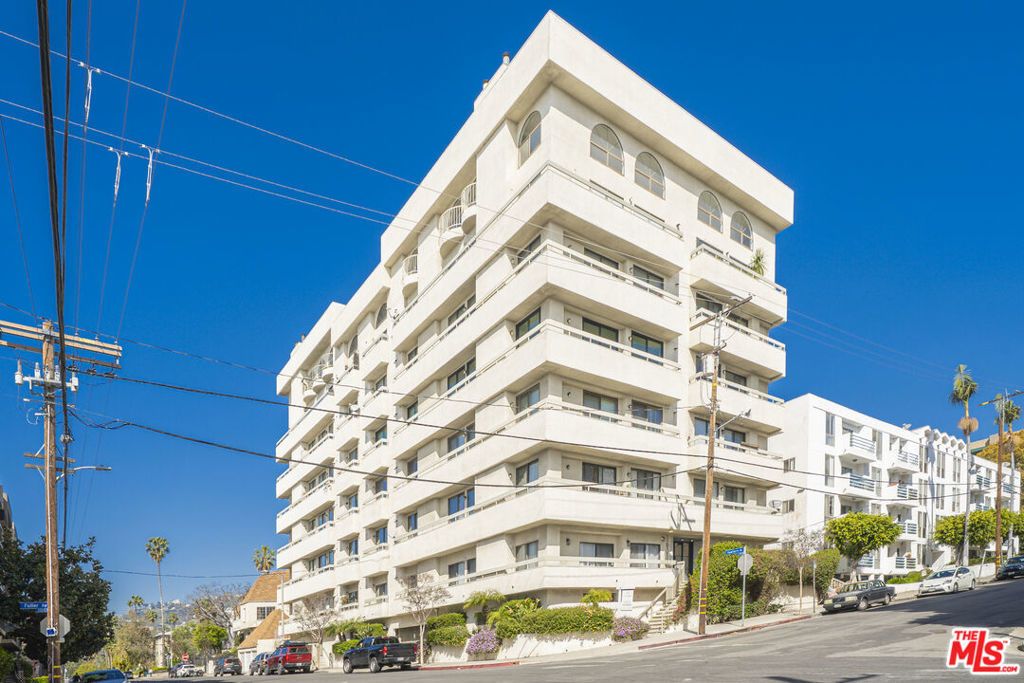 1601 N Fuller Avenue # 303, Los Angeles