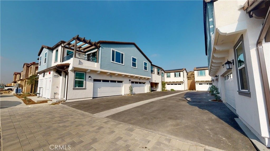 15166 Horizon Street # 1, Fontana