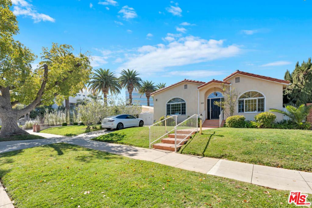 109 N Maple Drive, Beverly Hills