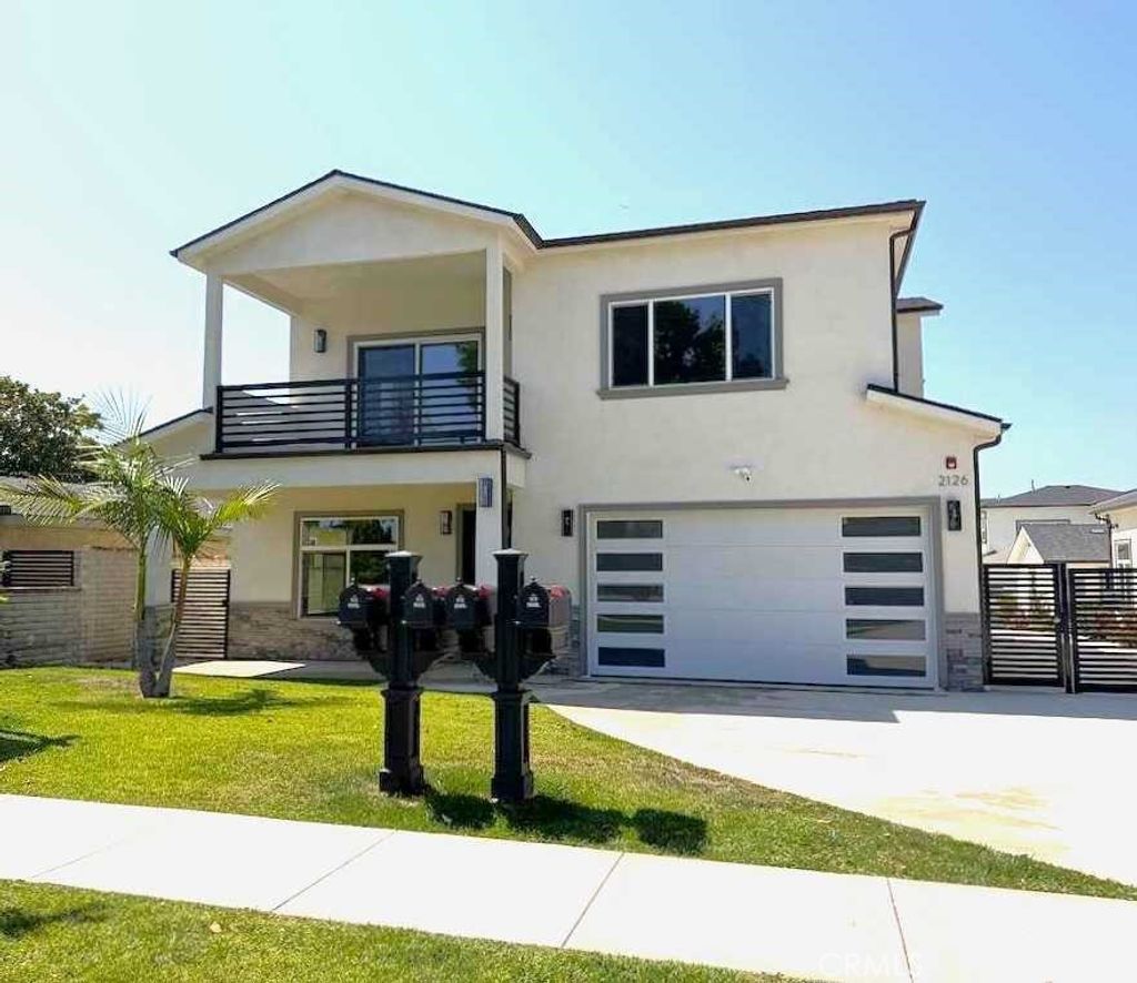 2126 W 238th Street, Torrance