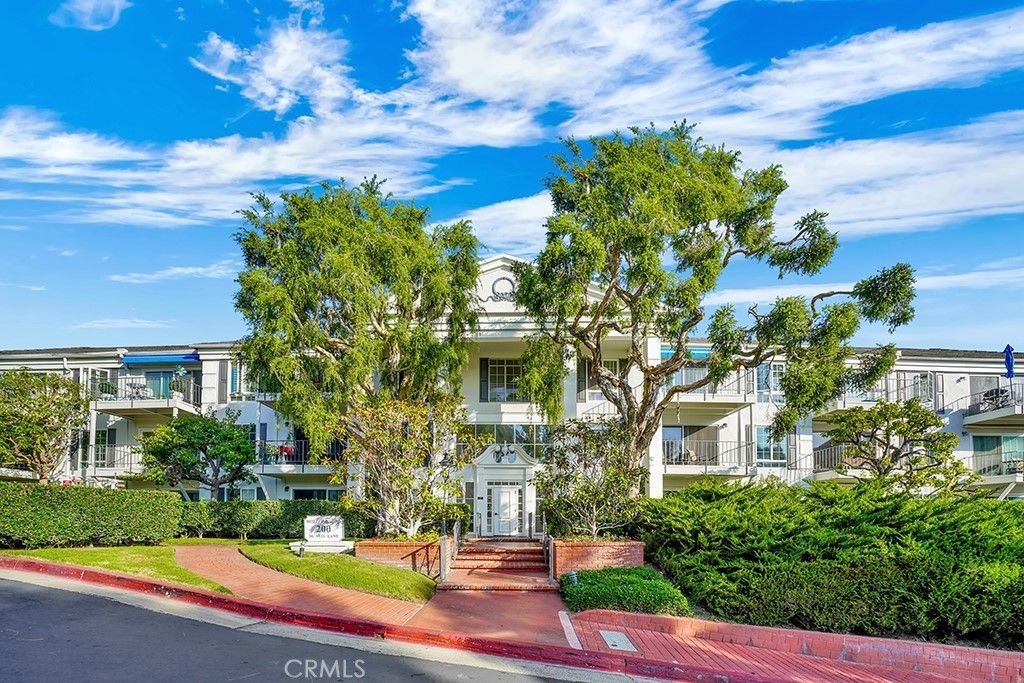 200 Mcneil Lane, Newport Beach