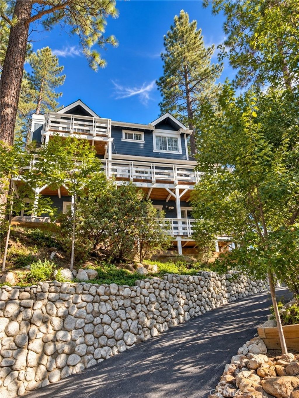27313 Pinewood, Lake Arrowhead