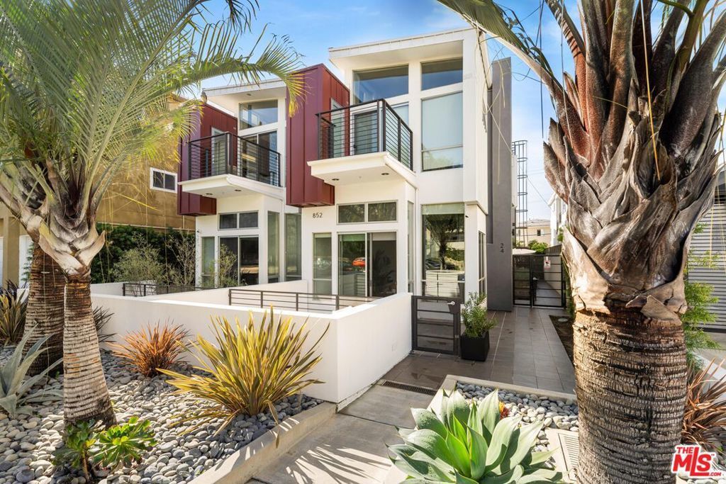 852 10th Street # 4, Santa Monica