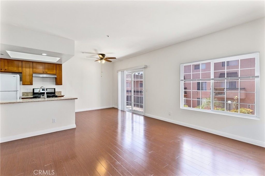 147 W Acacia # 122, Glendale