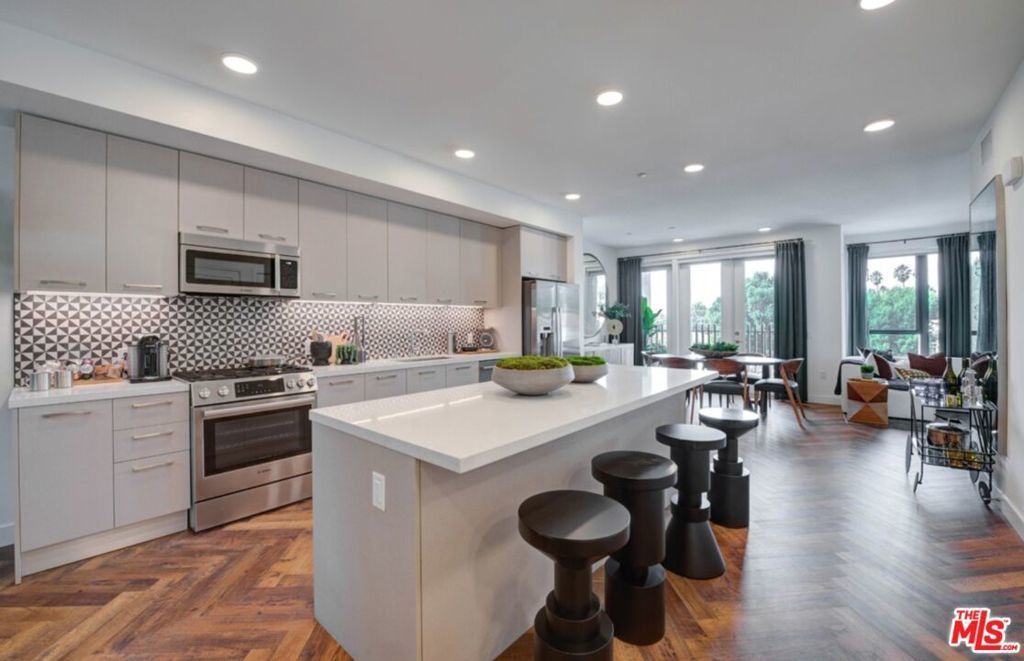 1250 N Fairfax Avenue # 316, West Hollywood