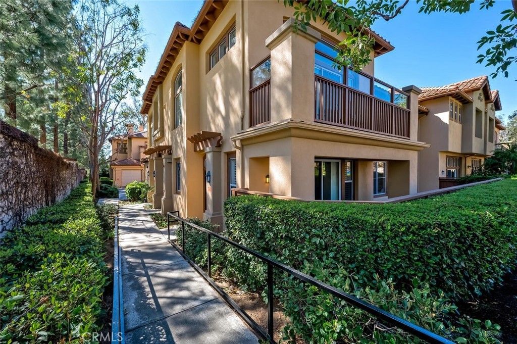 2726 Dunstan Drive, Tustin