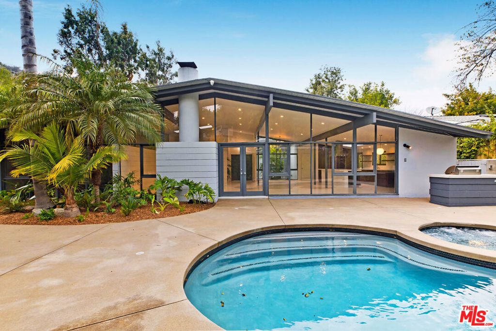 7560 Lolina Lane, Los Angeles
