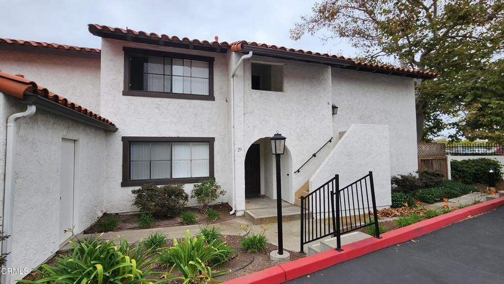 29 Mission Plaza Drive, Ventura