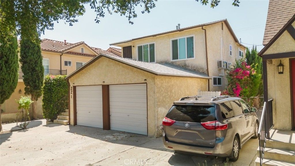 221 N Myers Street # B, Burbank