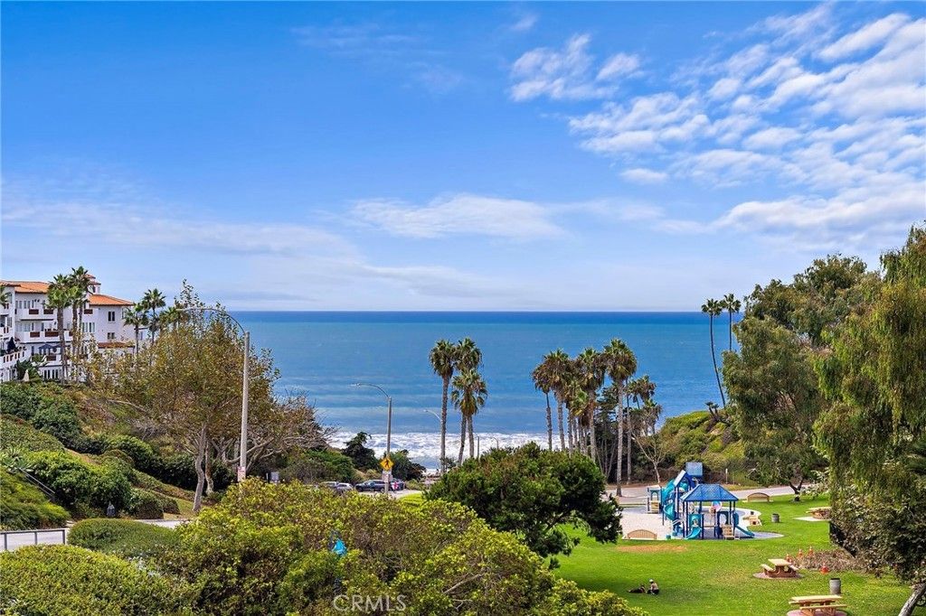 320 Encino Lane # 2, San Clemente