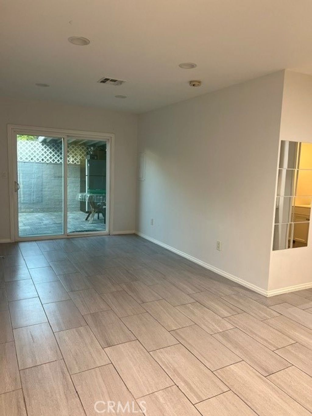 7758 Apperson, Los Angeles