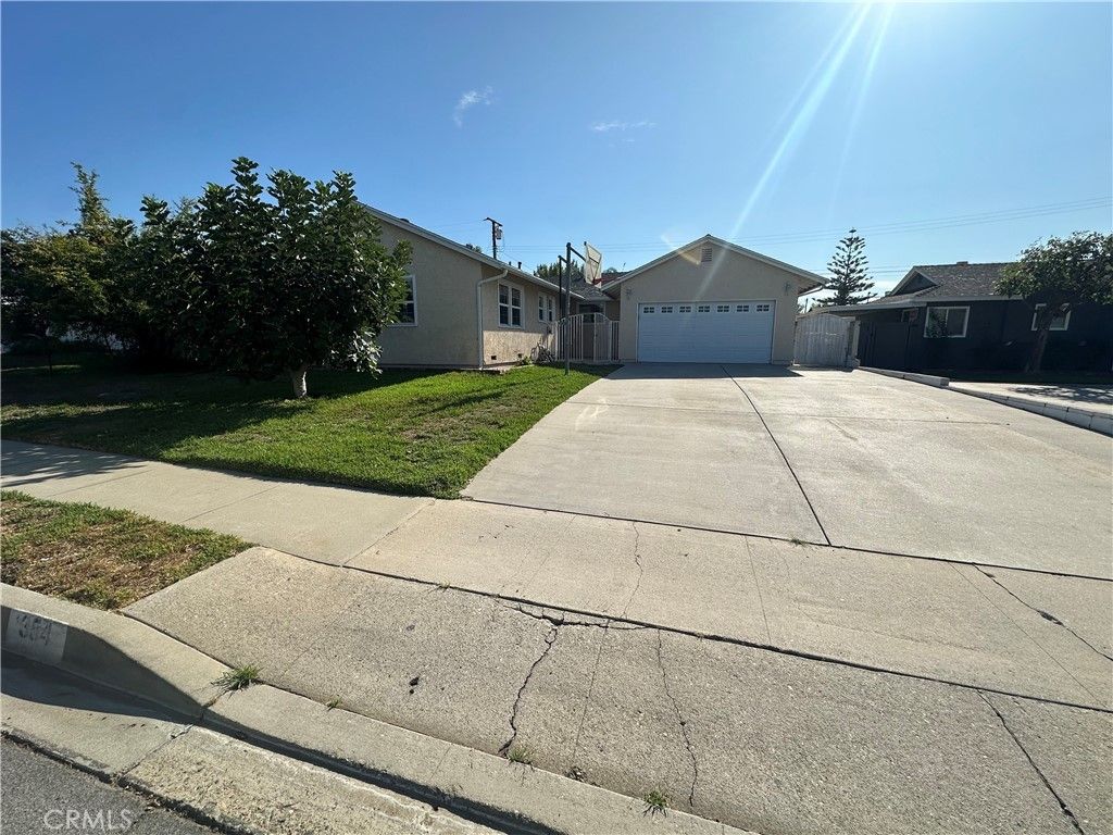 354 S Pepper Avenue, Glendora