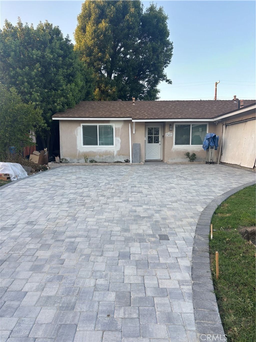 23453 Mobile, West Hills