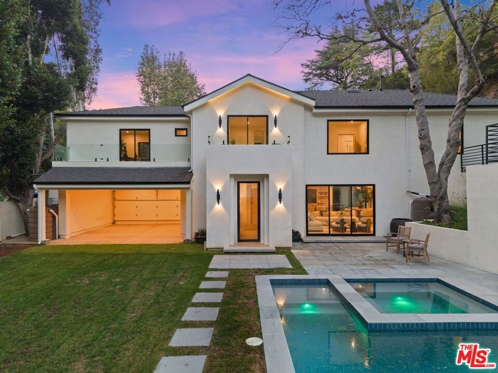 1712 N Beverly Glen Boulevard, Los Angeles