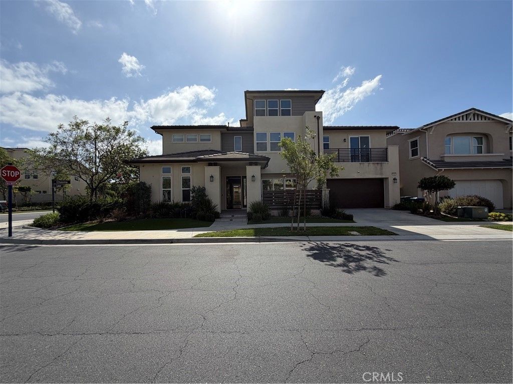 64 Chasma, Irvine