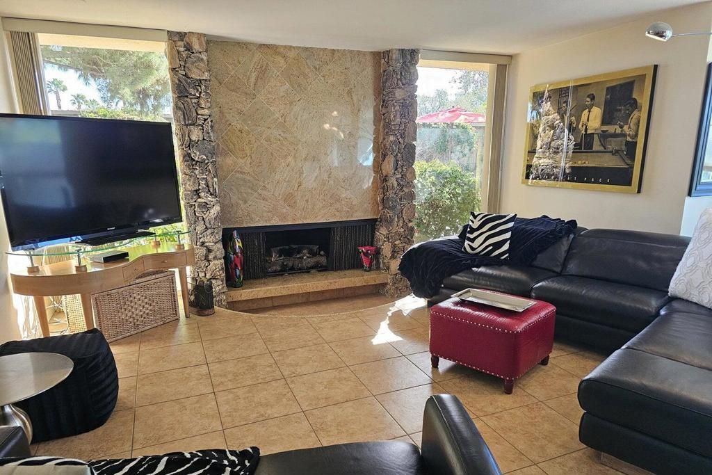 42505 Adams Street, Indio