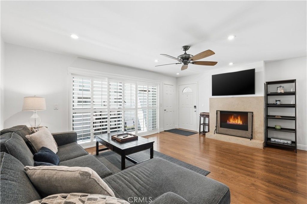320 Hermosa # 101, Hermosa Beach