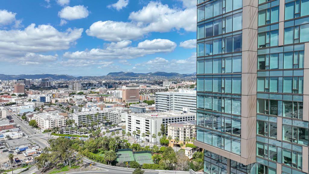 889 Francisco Street # 802, Los Angeles
