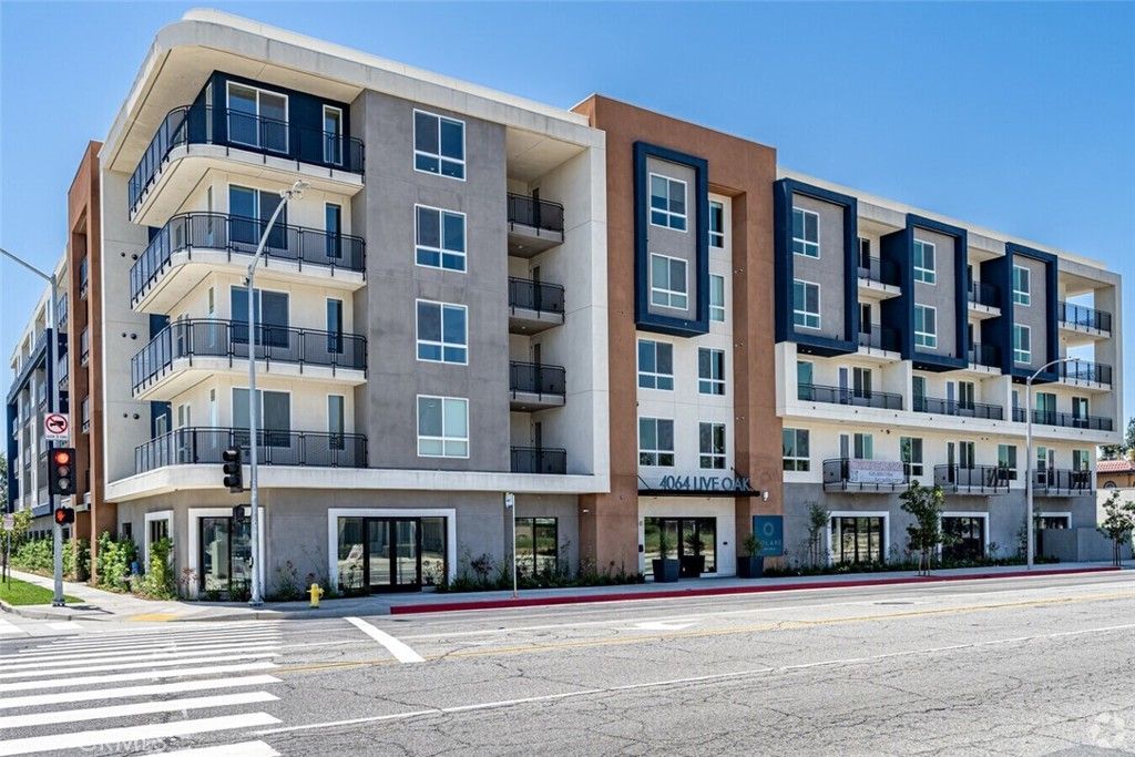 4064 Live Oak # 406, Arcadia