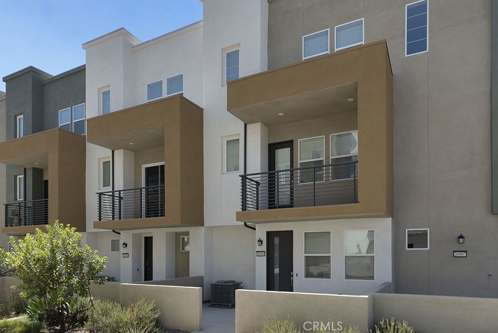 26989 Hummingbird, Valencia