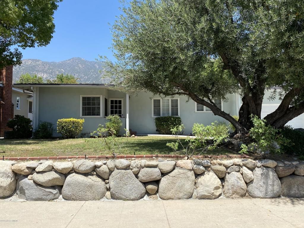 2387 Glen Canyon Road, Altadena