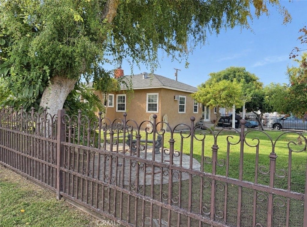 10204 Sherrill, Whittier
