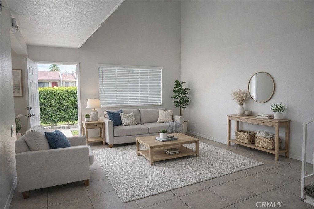 51080 Eisenhower # 2, La Quinta