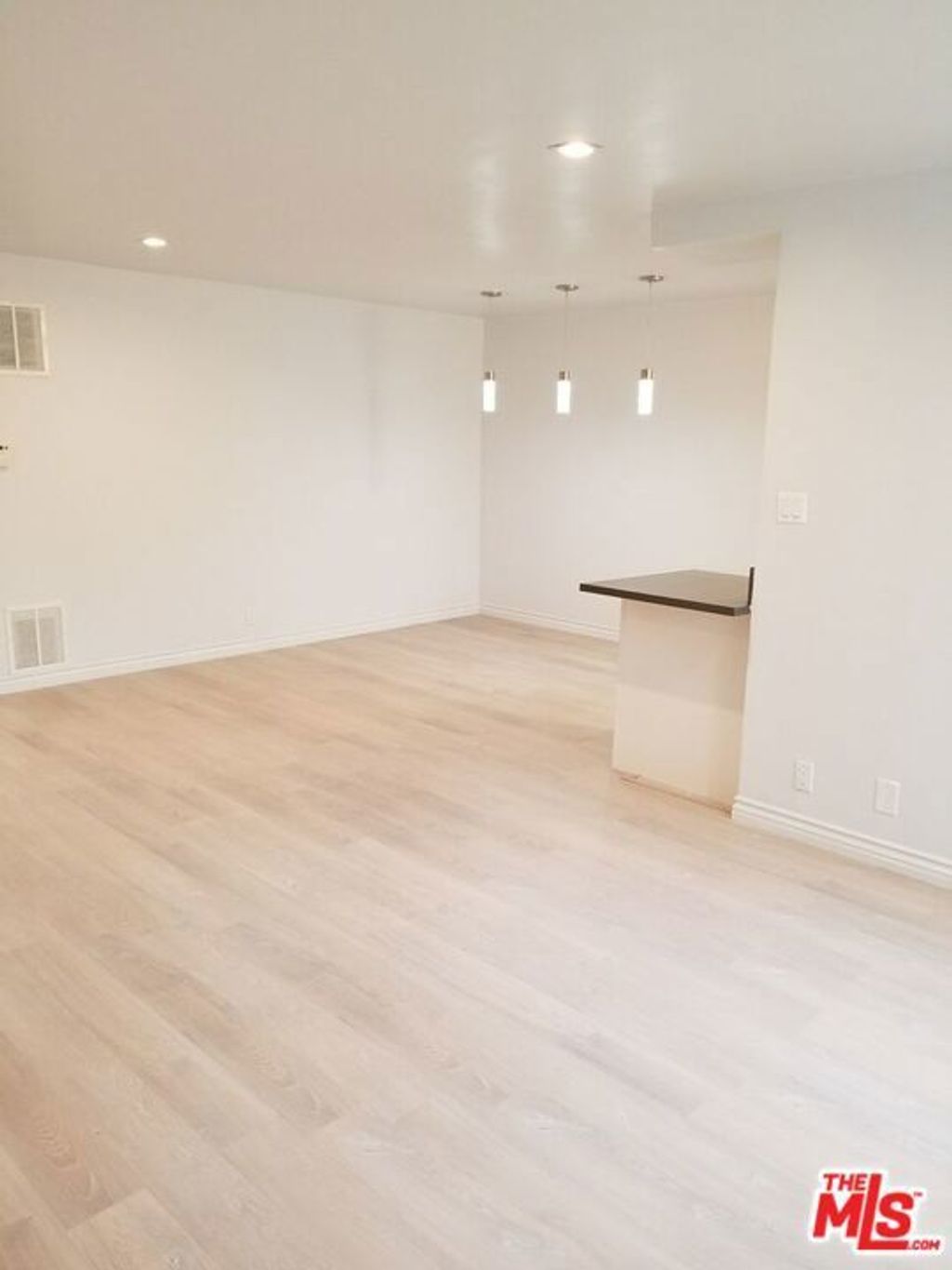 7607 Norton Avenue # 4, West Hollywood