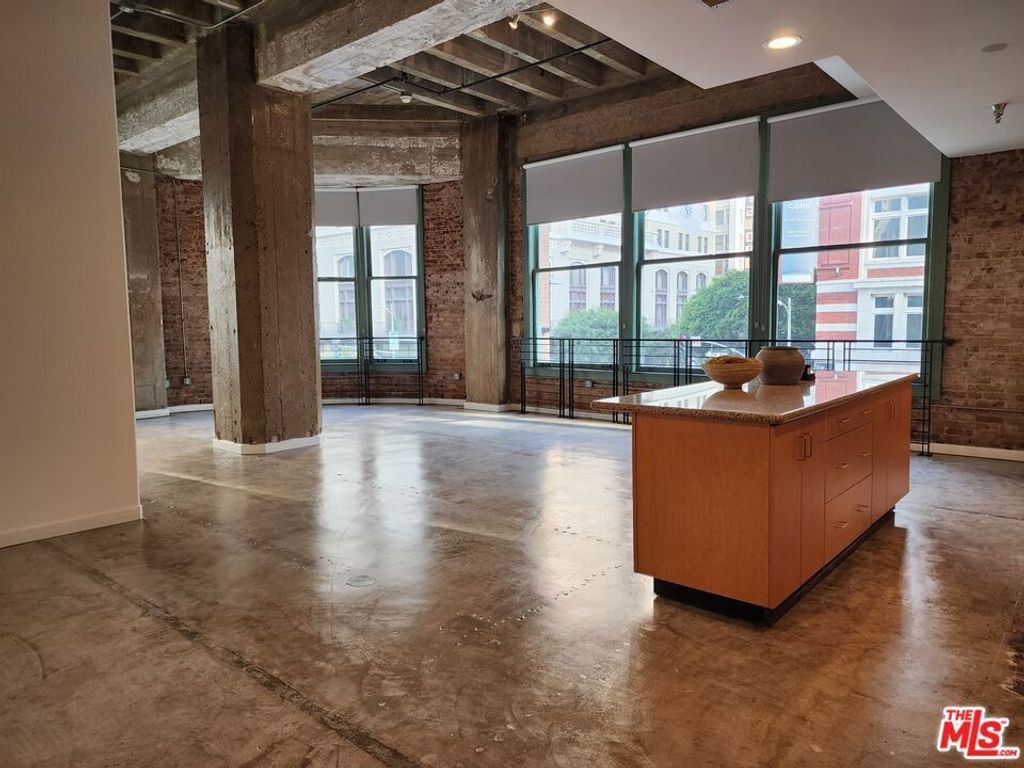 711 S Olive Street # 505, Los Angeles